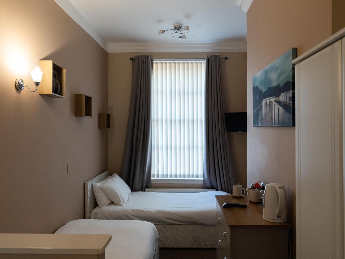 Heworth Inn And Rooms York Exterior photo